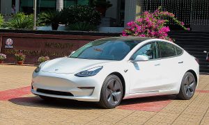 is a tesla model 3 a good first car