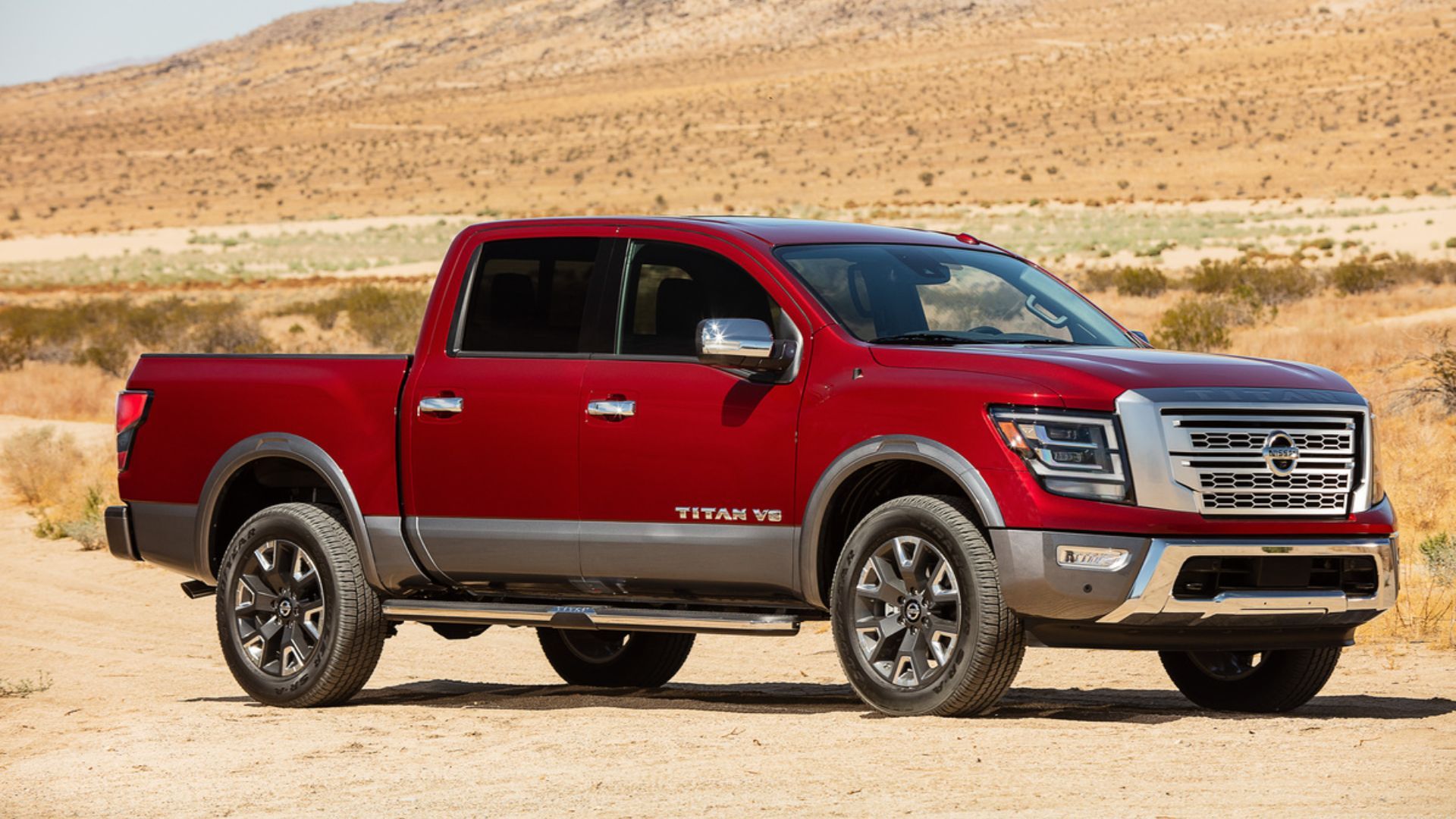 2020-nissan-titan-platinum-reserve-16 2020 Nissan TITAN Platinum Reserve front offside quarter