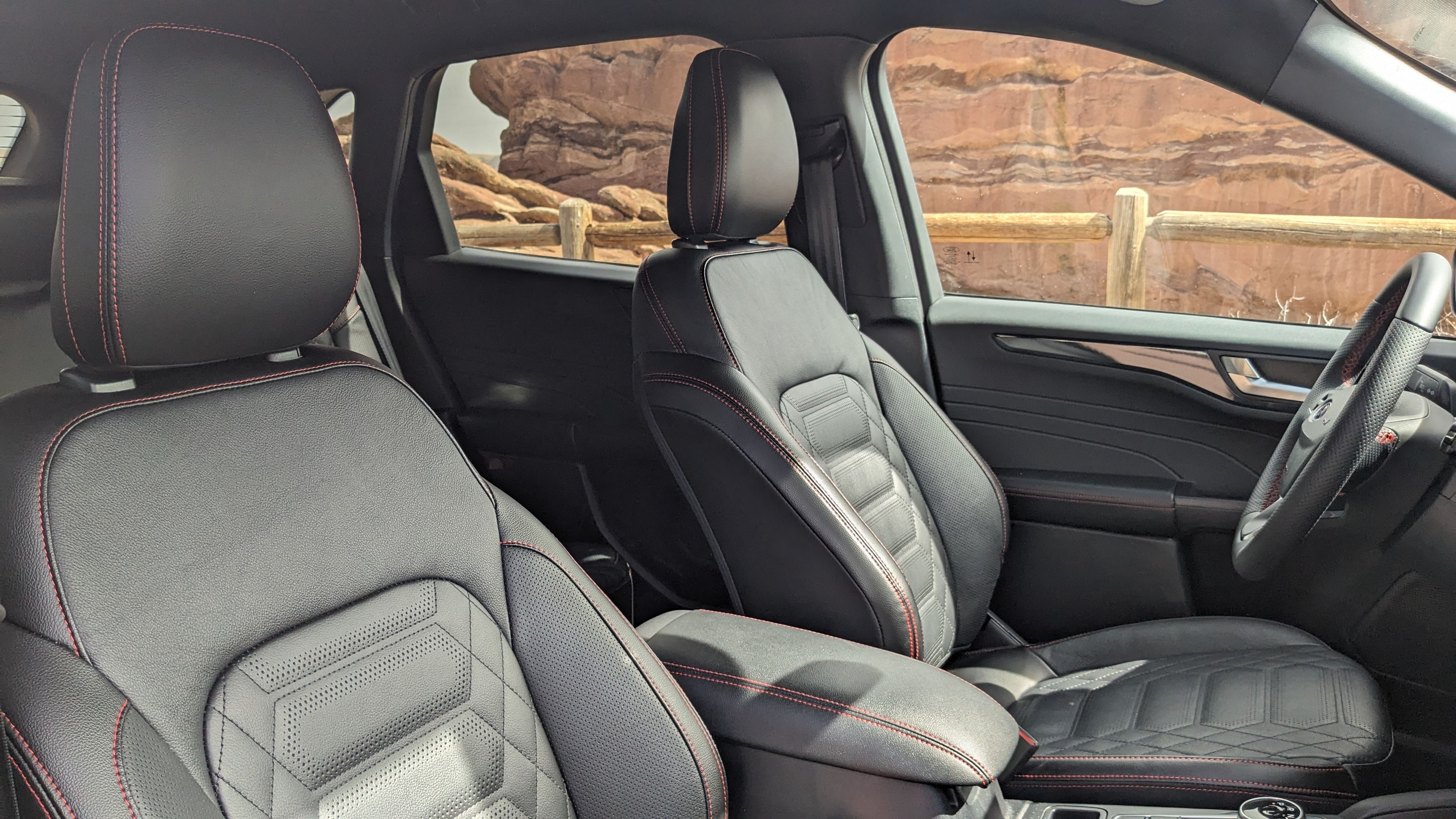 2023-ford-escape-front-interior 2023 Ford Escape Front Interior