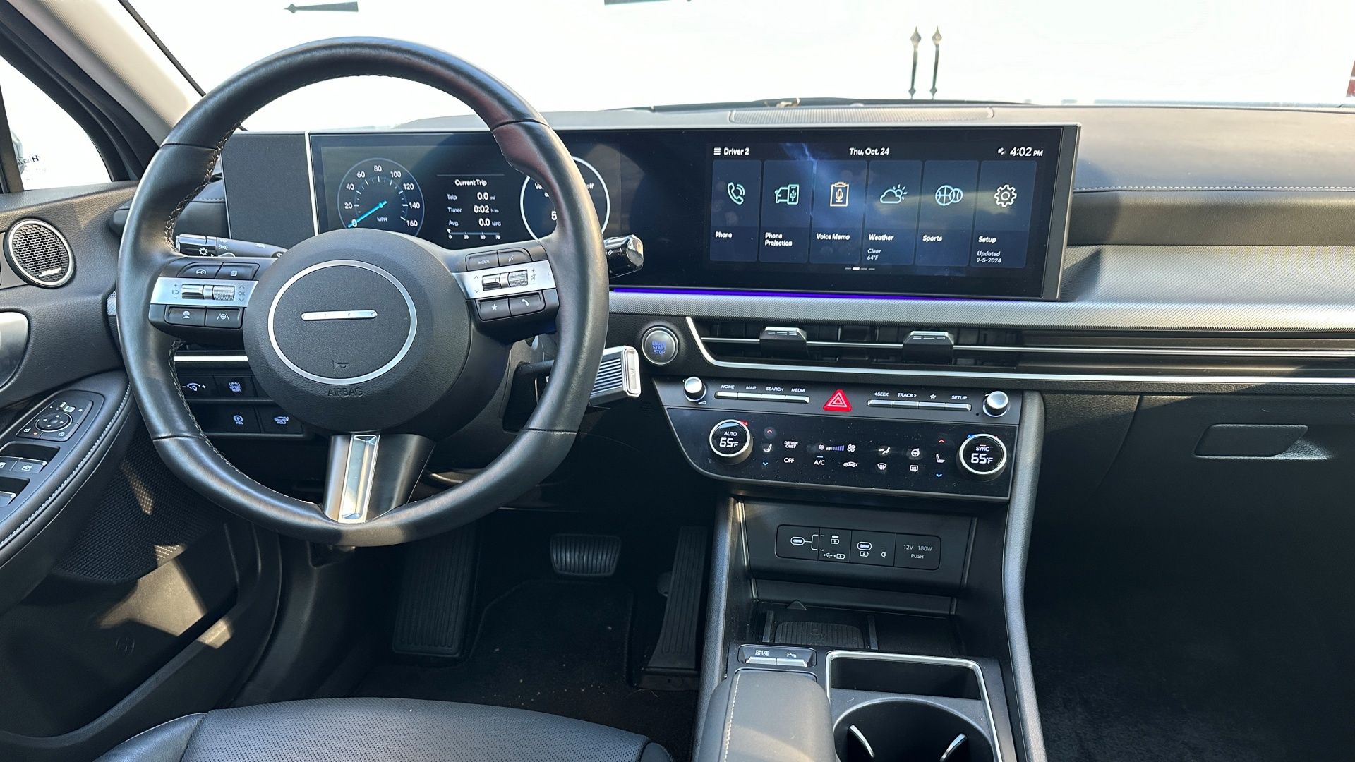 The 2024 Hyundai Sonata Hybrid dashboard