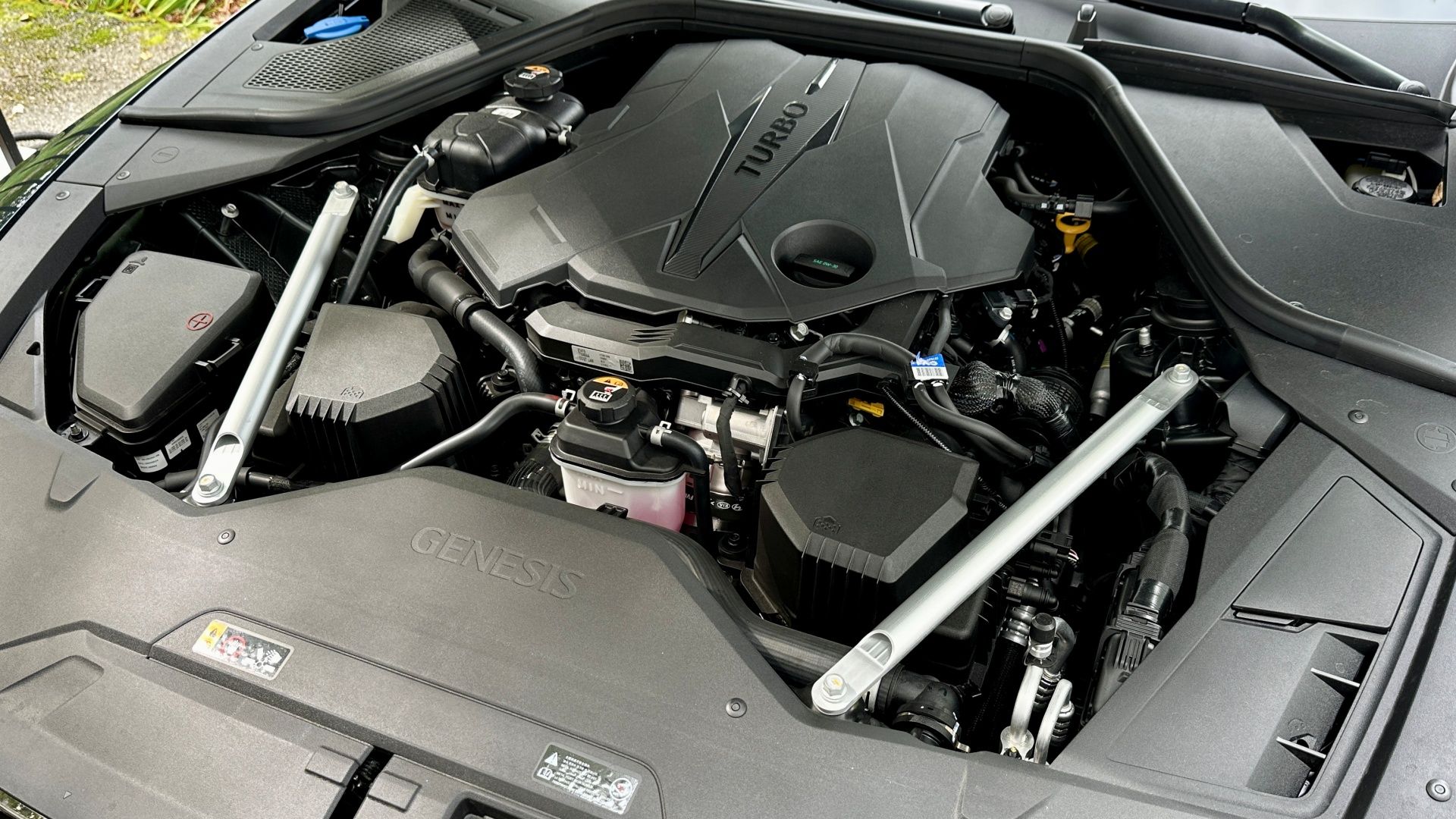 2025-genesis-g80-engine The 2025 Genesis G80 engine