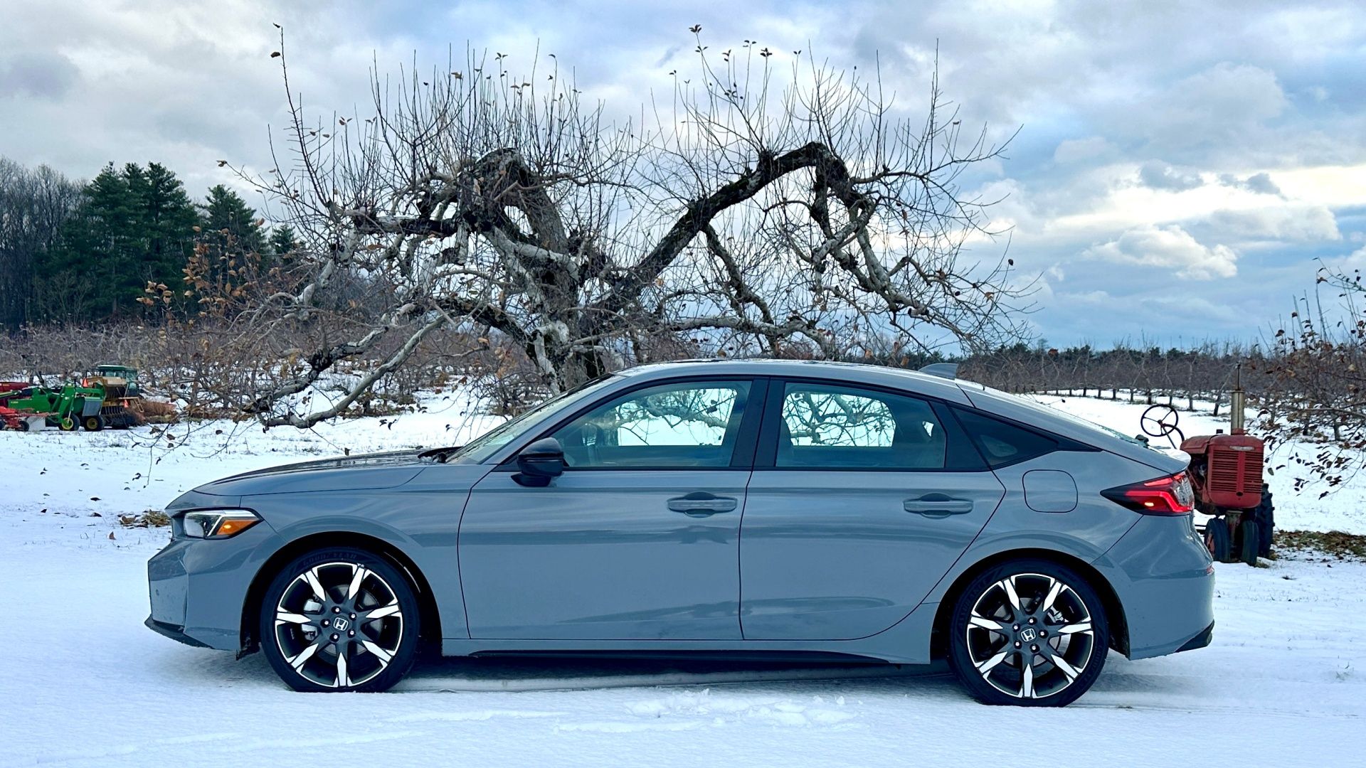 2025 Honda Civic Hybrid profile