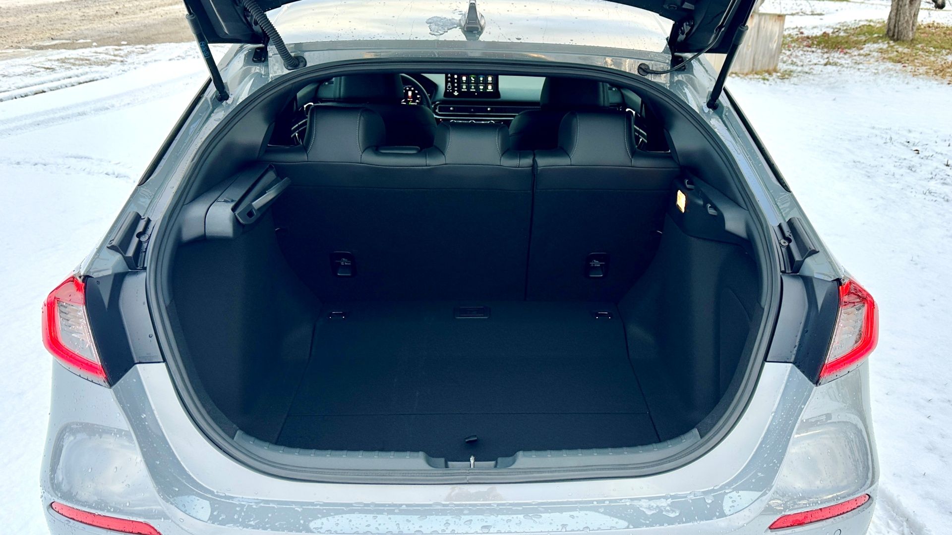 2025 Honda Civic Hybrid cargo area