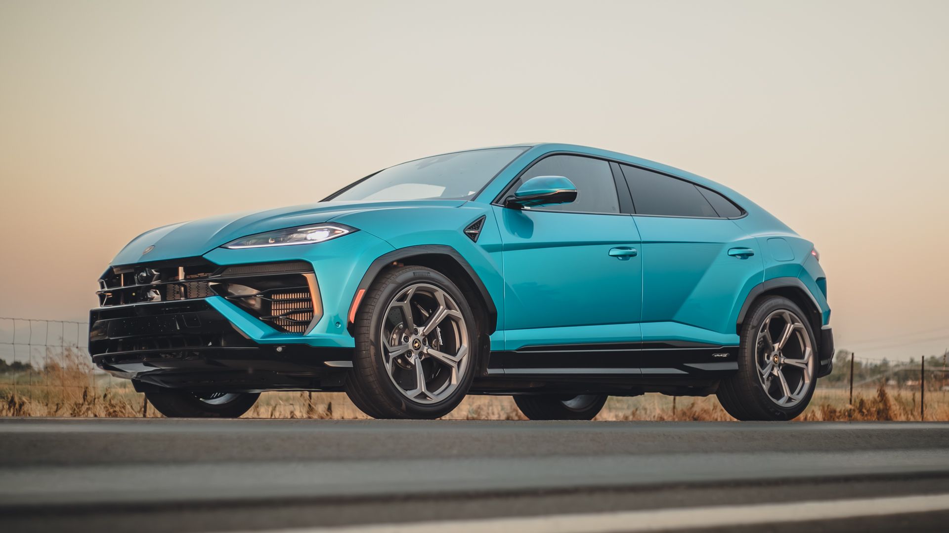 2025-lamborghini-urus-se-3 2025 Lamborghini Urus SE