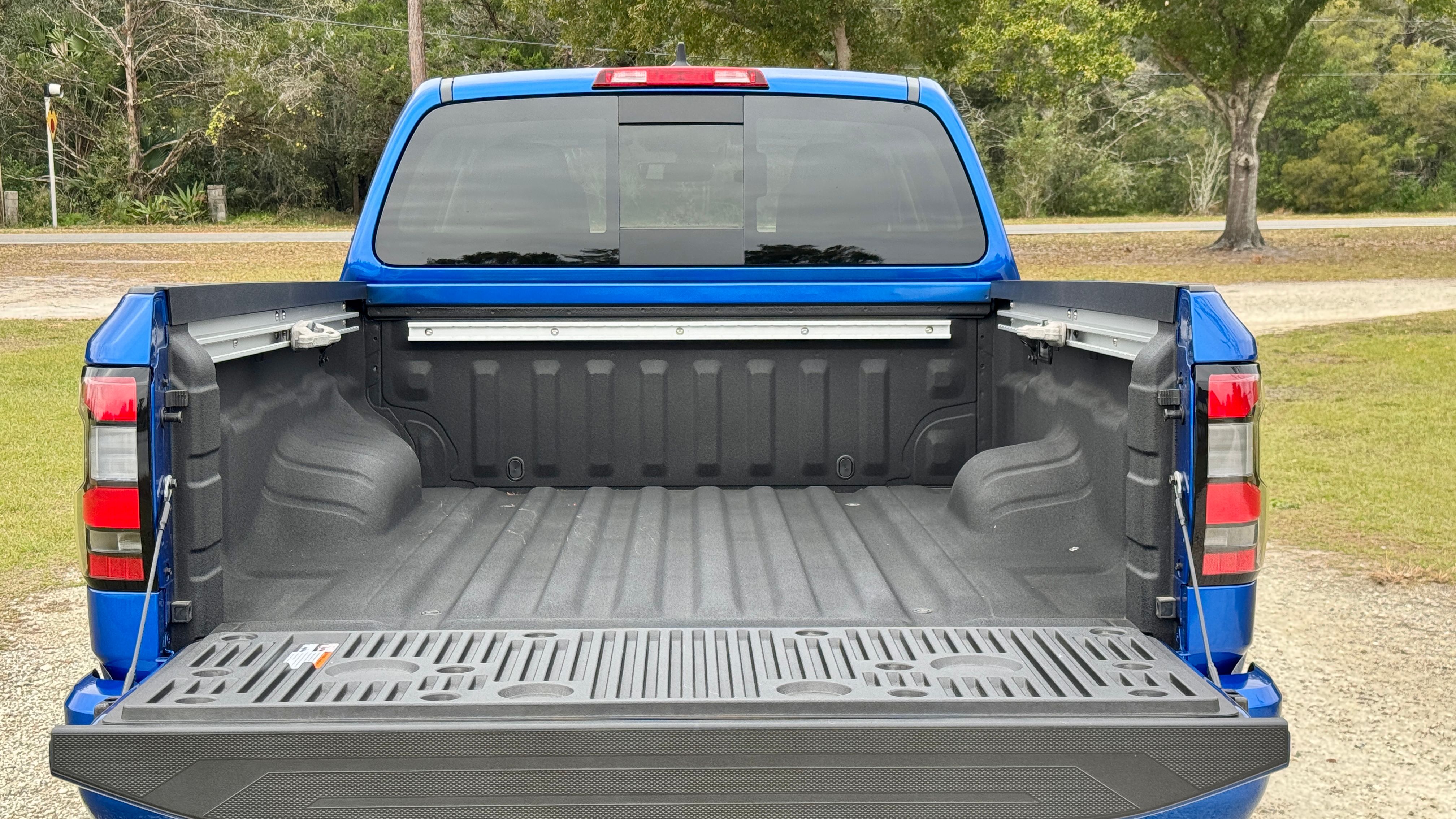 2025-nissan-frontier7-1 2025 Nissan Frontier bed