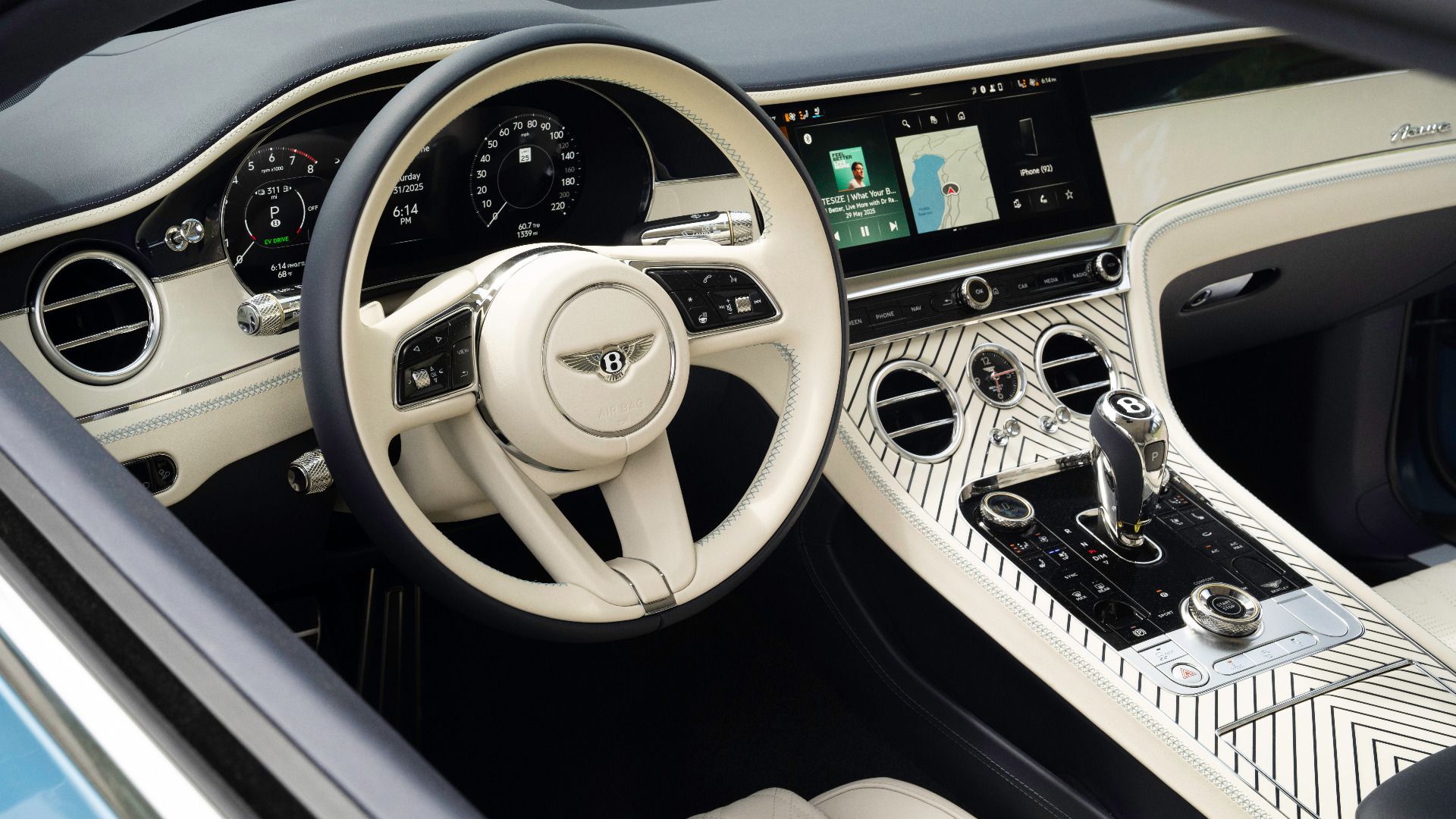 Bentley Continental GT Pinstripe to Console dashboard