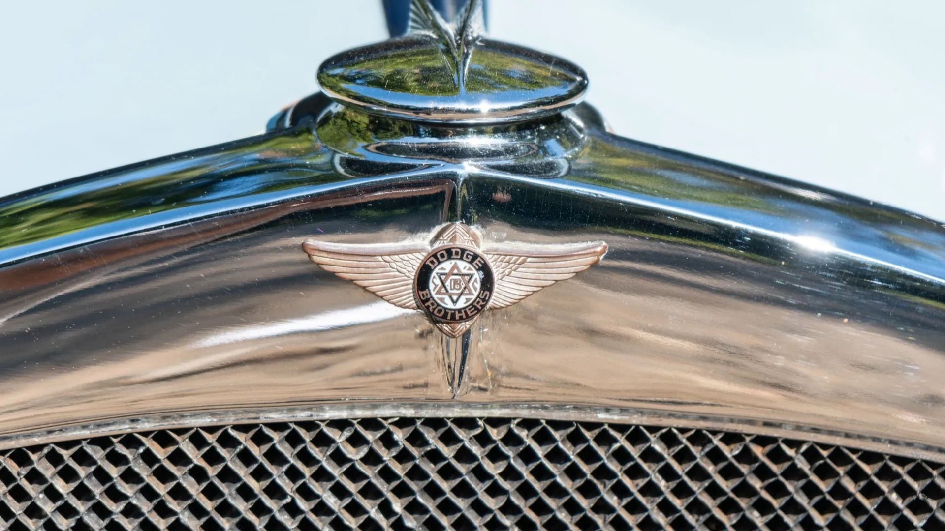 cropped-1929_dodge_senior_sedan_sic_156951305798764da1929_dodge_senior_sedan_sic_1569513055fcd20812cc0f38-d7fc-4c98-ab54-e01399815d6e-wmcfua Original Dodge Logo