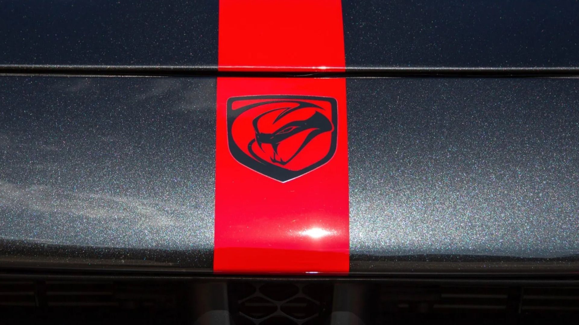 cropped-2017_dodge_viper-srt-gtc-coupe_2017_dodge_viper-srt-gtc-coupe_ab9fa6f0-4444-4f99-81b0-42770dcef284-vxolwc-06016-06017-scaled-1 Dodge Viper Logo