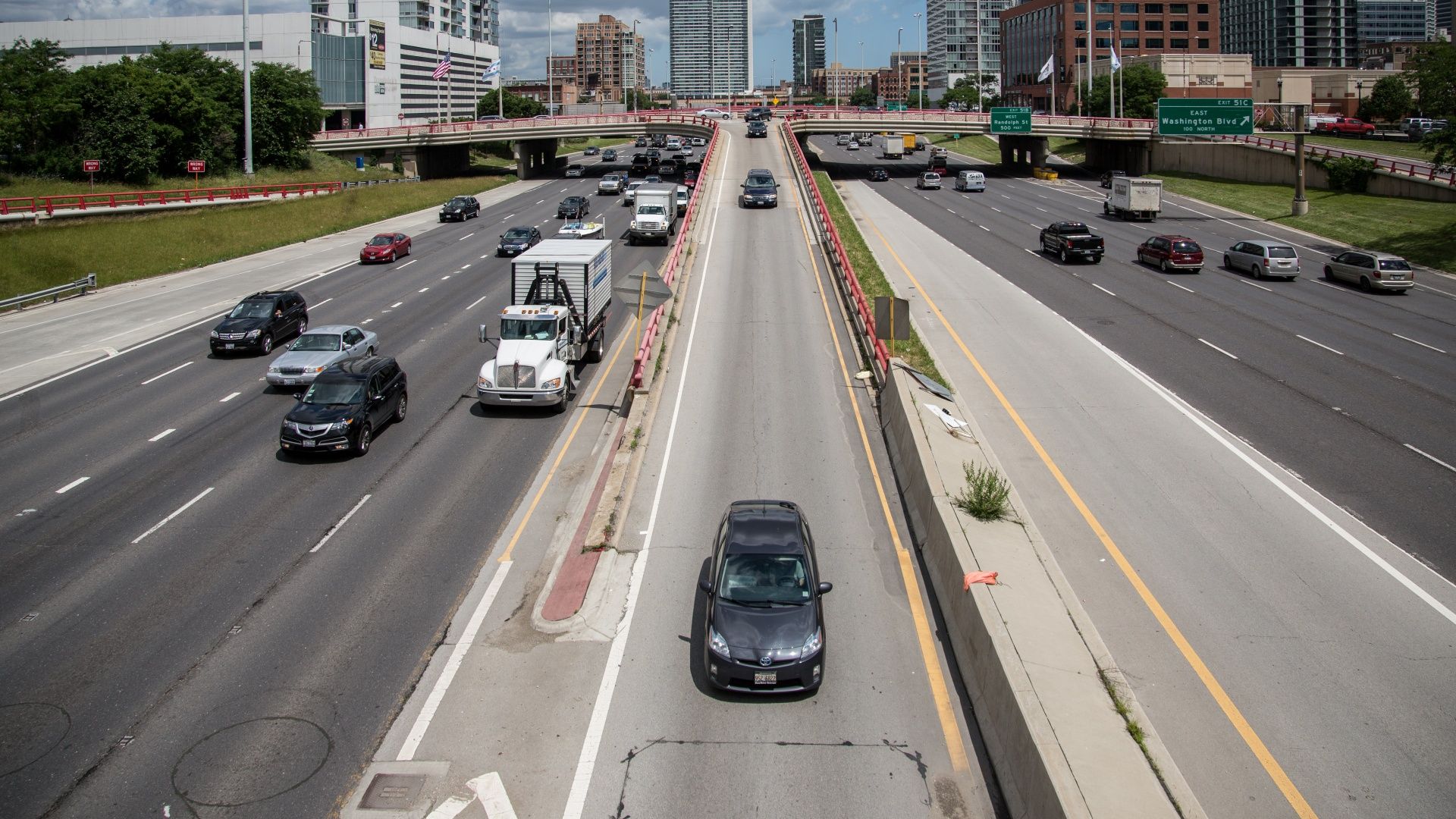 Chicago I90/94 Overhead View w/ Traffic