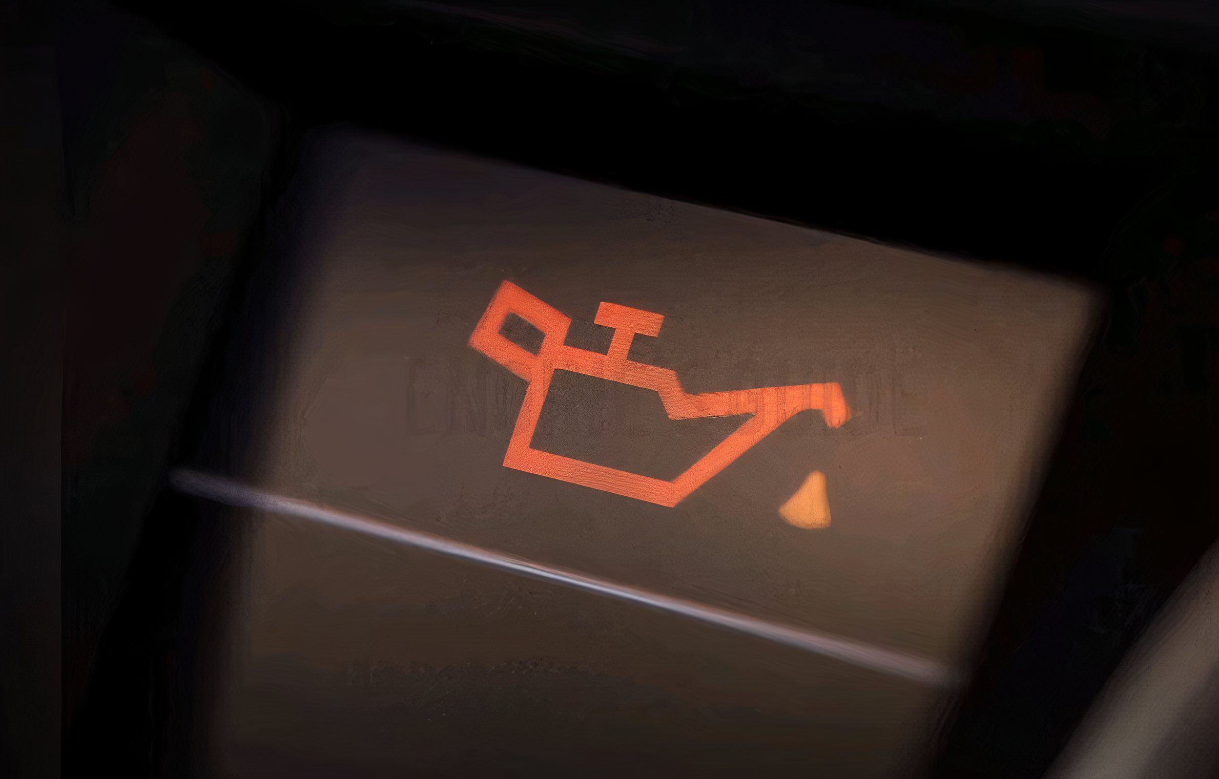 illuminated-low-oil-pressure-light Illuminated low oil pressure light