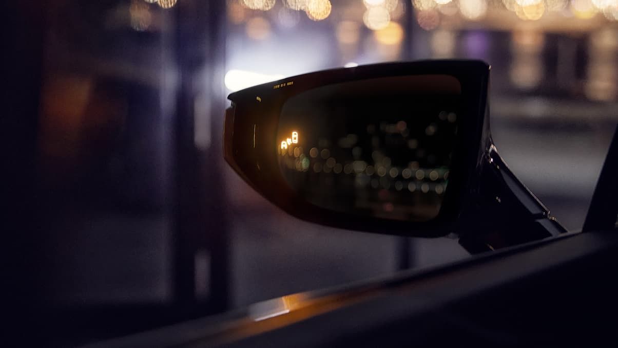 lexus-blind-spot-monitor-indicator Lexus blind spot monitor indicator