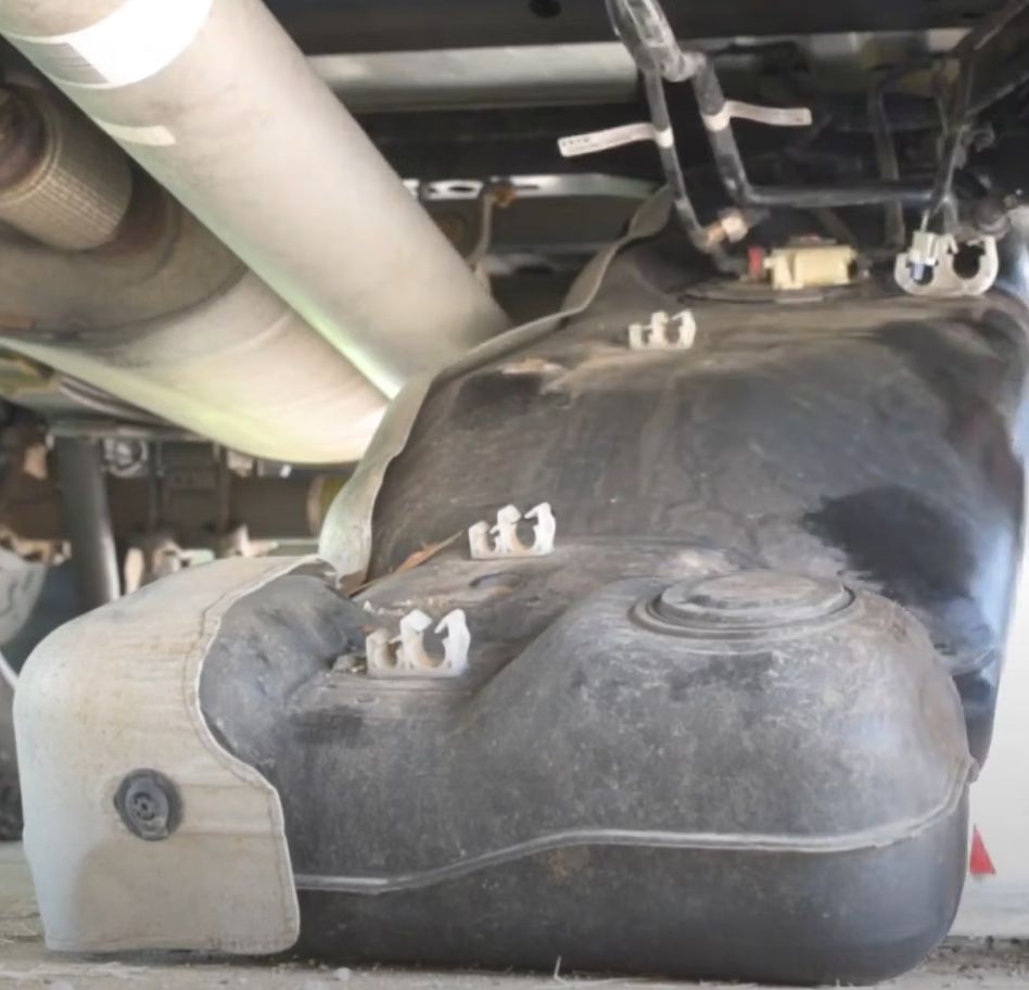 Ford F-150 fuel tank removal