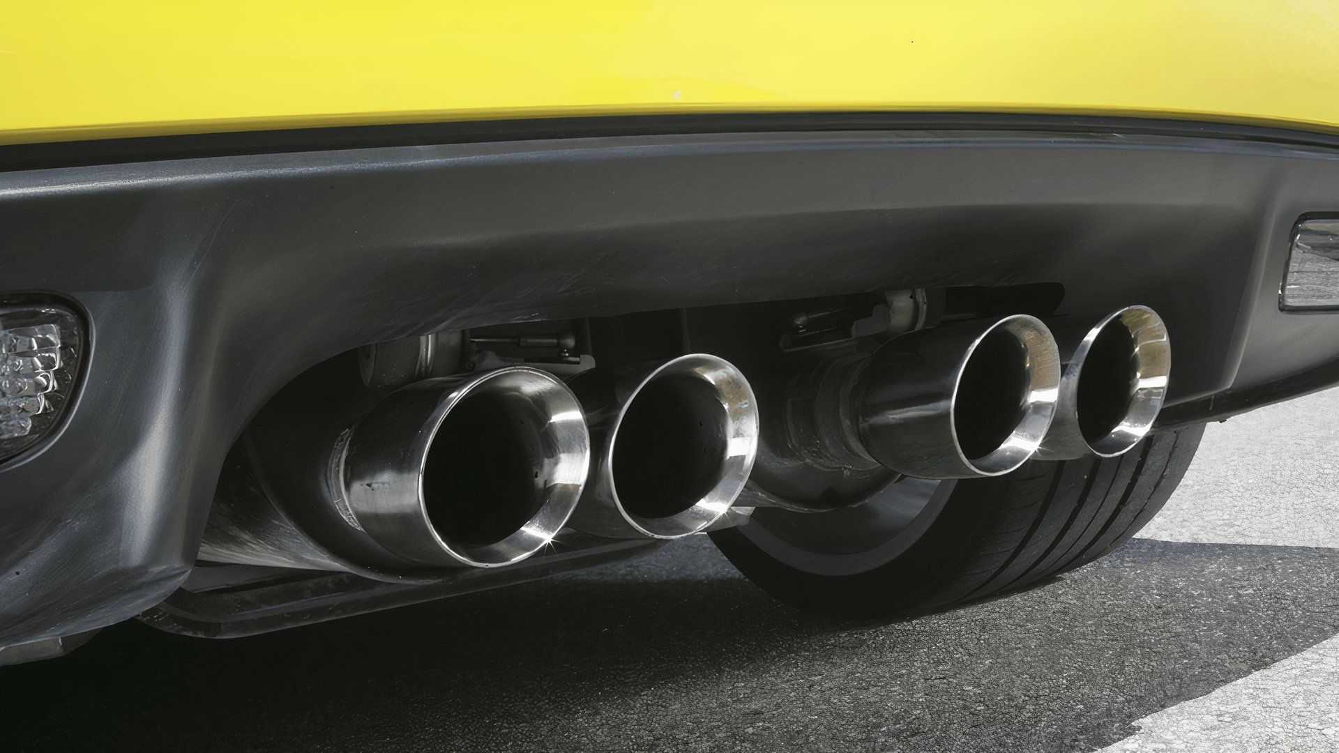 2009 Chevrolet Corvette ZR1 exhaust