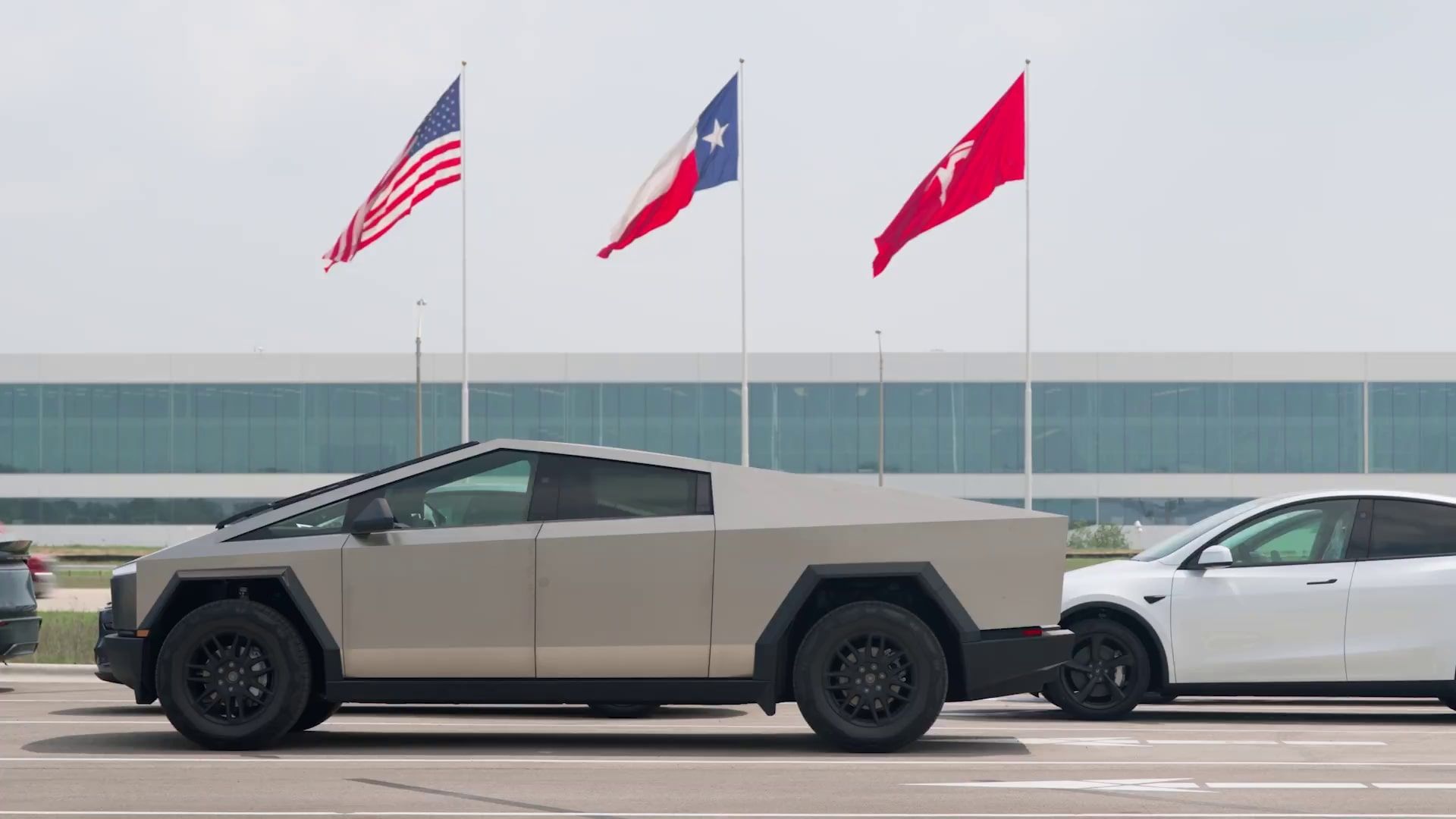 Tesla Cybertruck Self driving video demonstration