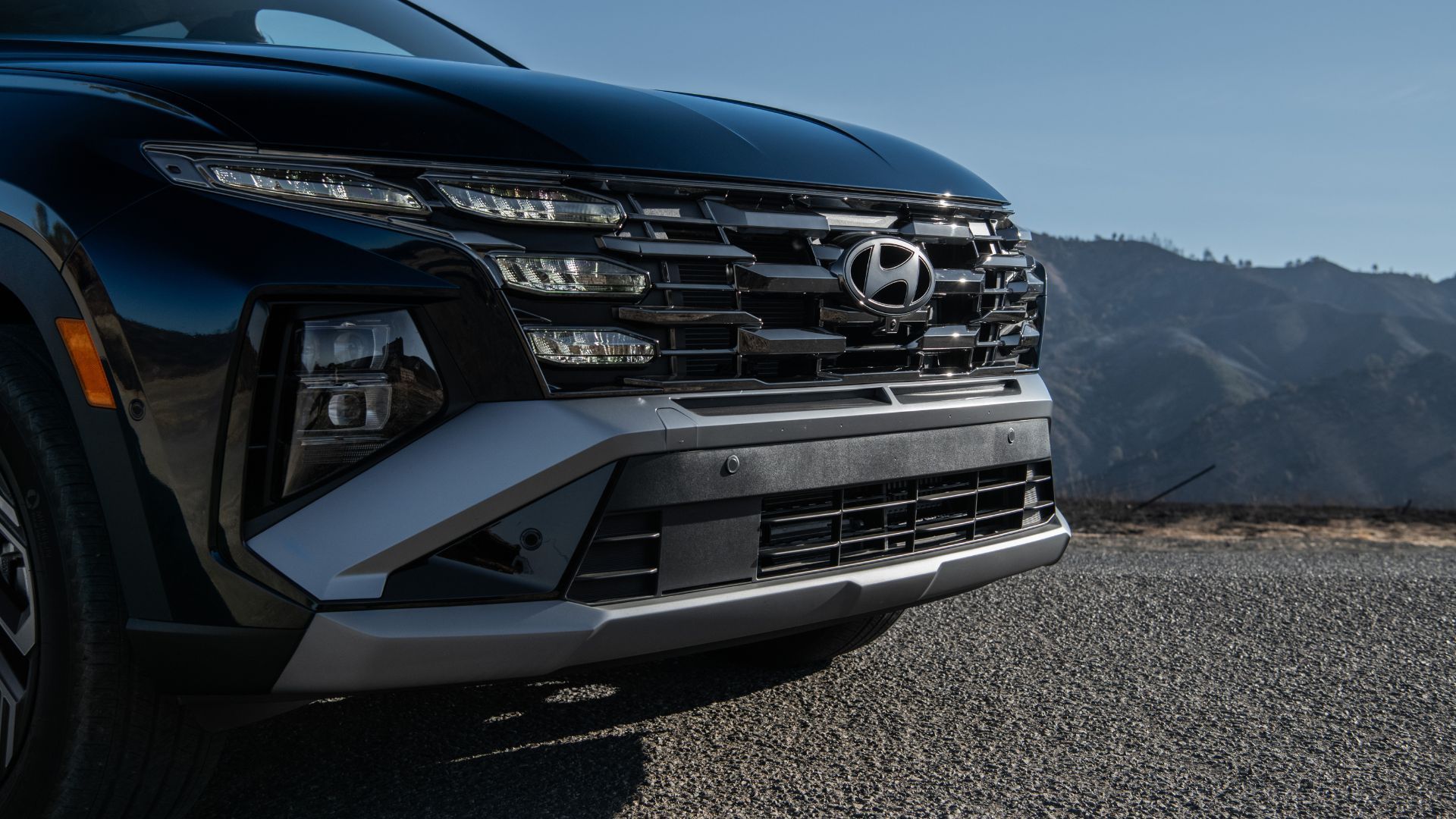 2022 - 2025 Hyundai Tucson Hybrid 4th Gen (NX4) Front Bumper