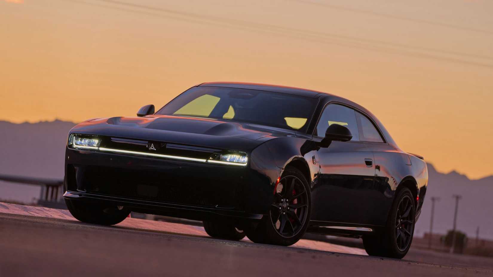 2024 - 2026 Dodge Charger Daytona Coupe (2)