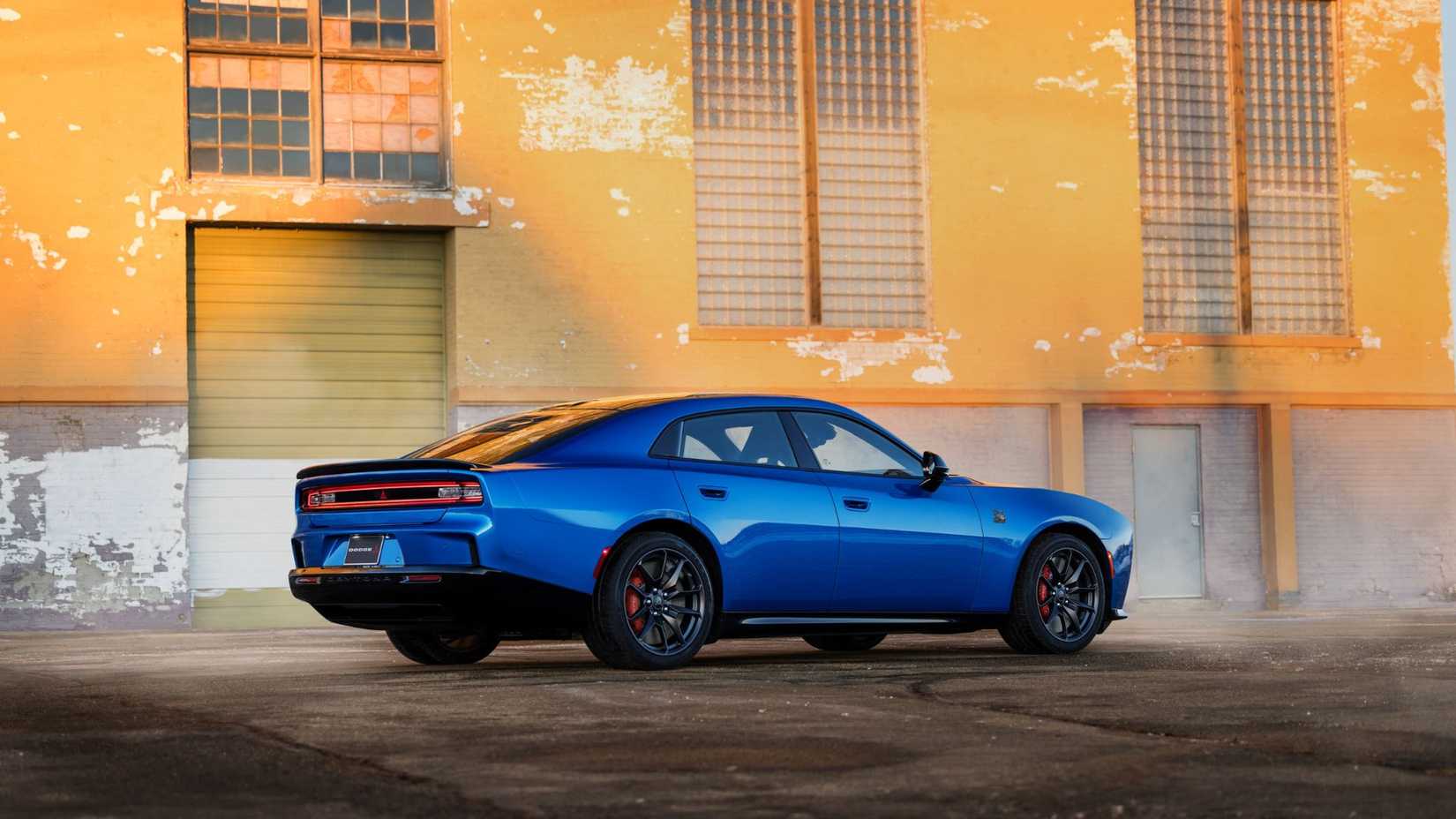 2024-2026-dodge-charger-daytona-sedan-9 2024 - 2026 Dodge Charger Daytona Sedan
