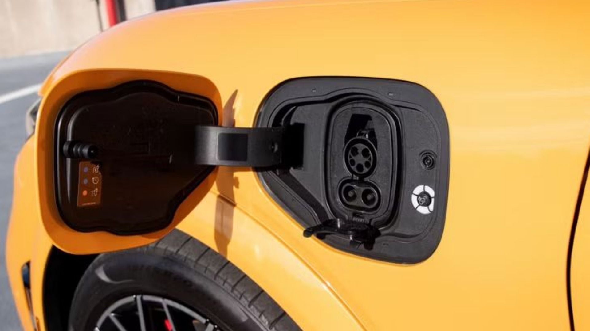 2024 Ford Mustang Mach-E Exterior and Charging