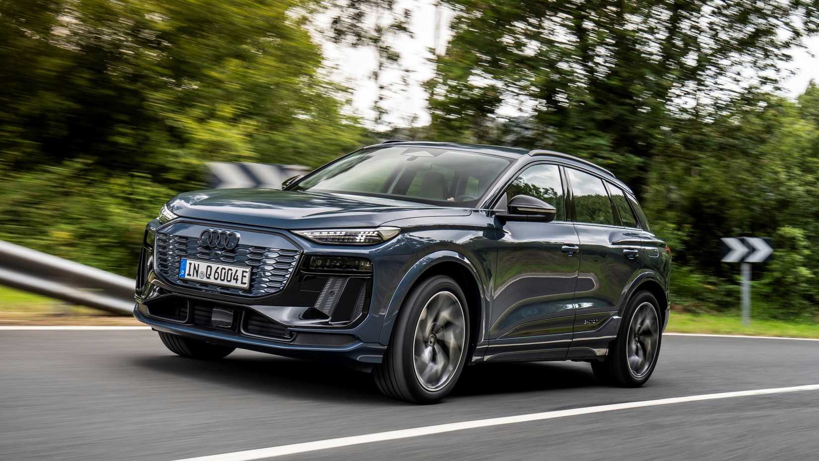 2025-audi-q6-e-tron-on-road-1 2025 Audi Q6 e-tron On Road-1