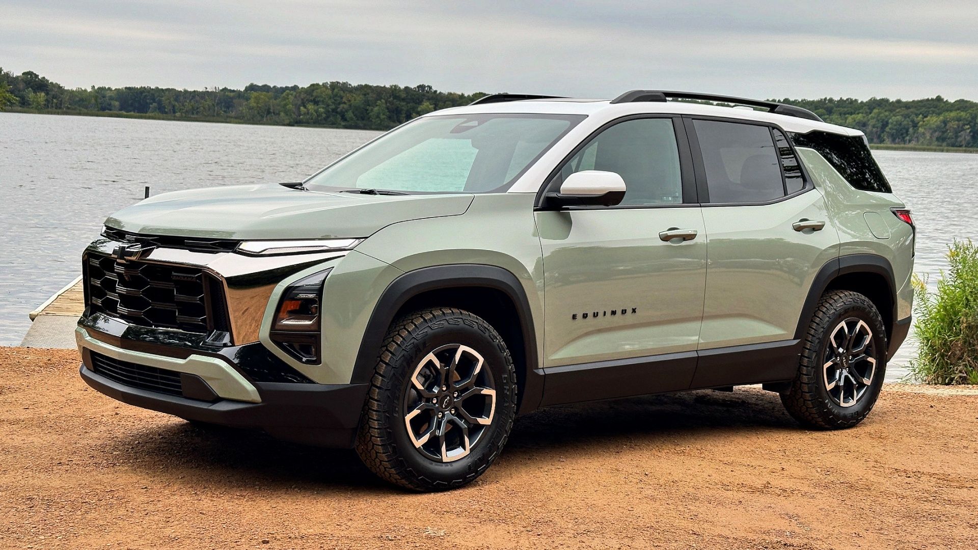 The Active trim of the 2025 Chevrolet Equinox