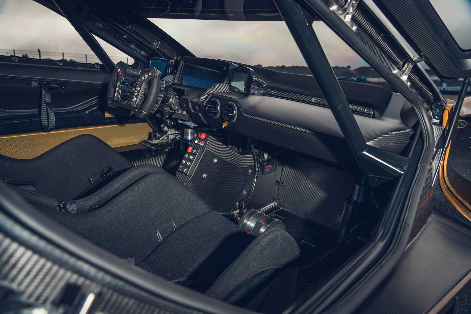 2025-Ford GT-Mk-IV-Final-Wave-9