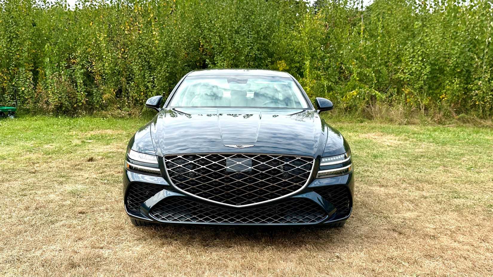 The 2025 Genesis G80 grille