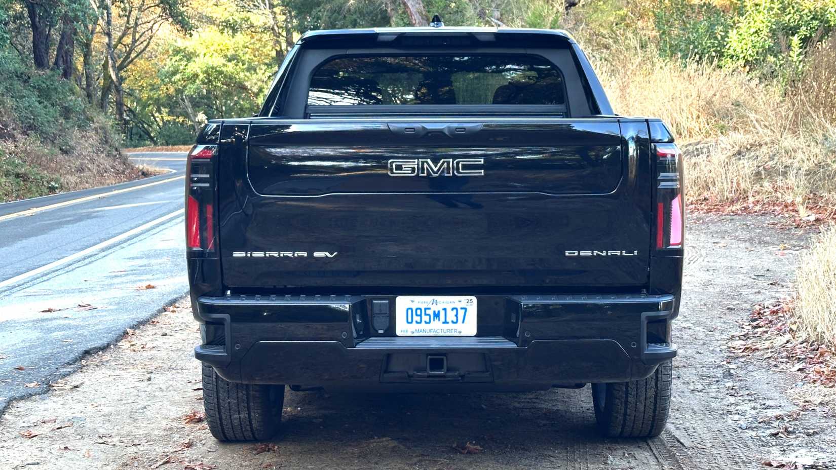 2025-gmc-sierra-ev-5 2025 GMC Sierra EV rear