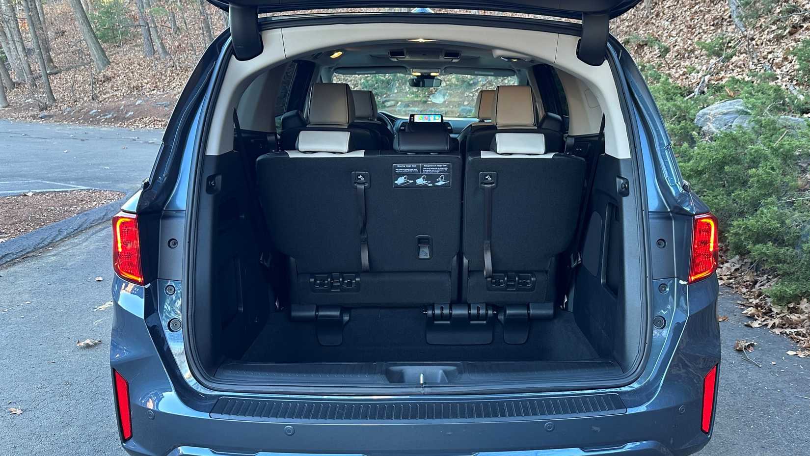 2025 Honda Odyssey cargo area