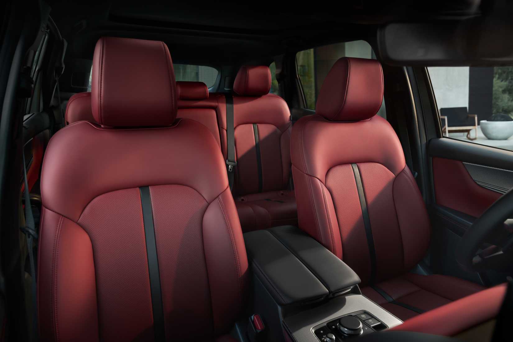 2025 Mazda CX-70 Front Seats