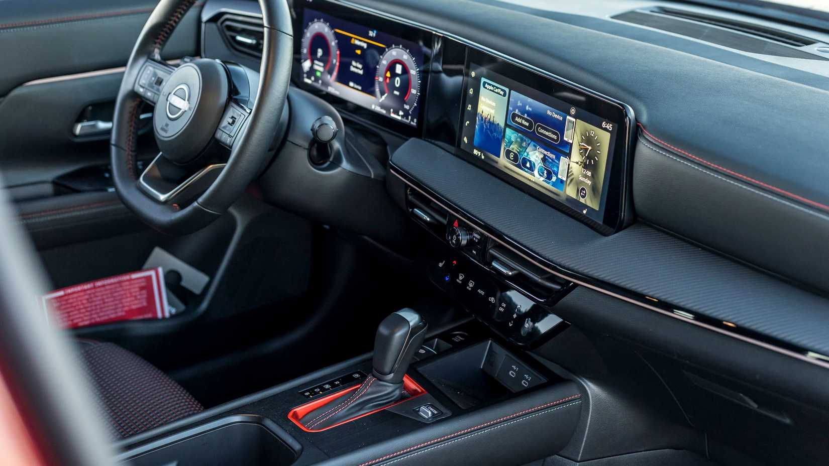 2025 Nissan Kicks interior