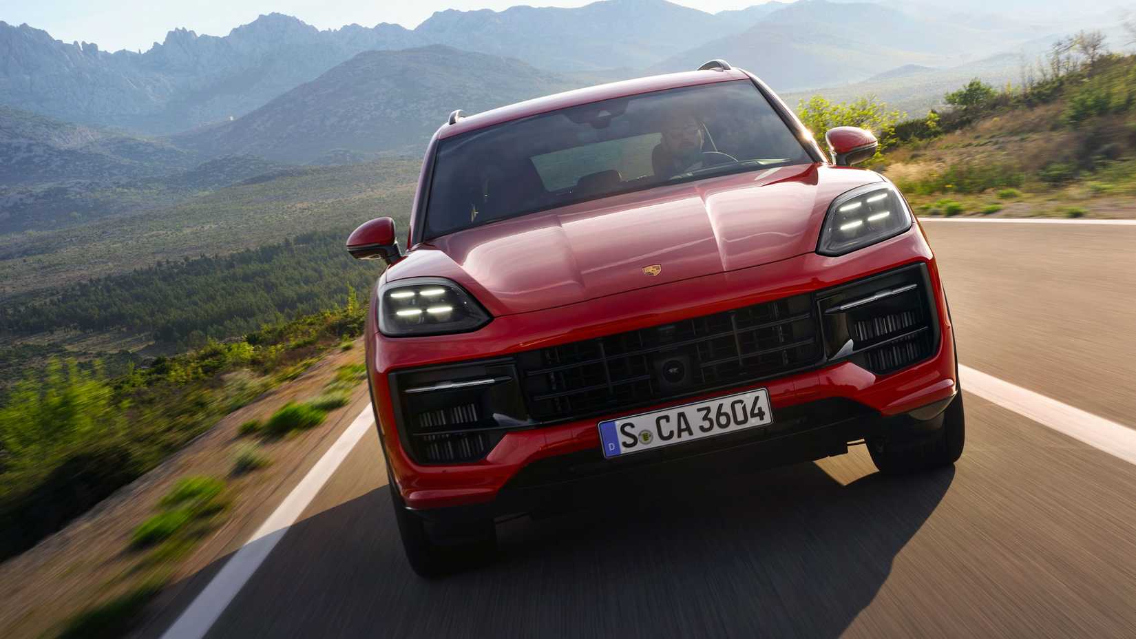 2025 Porsche Cayenne GTS Front View