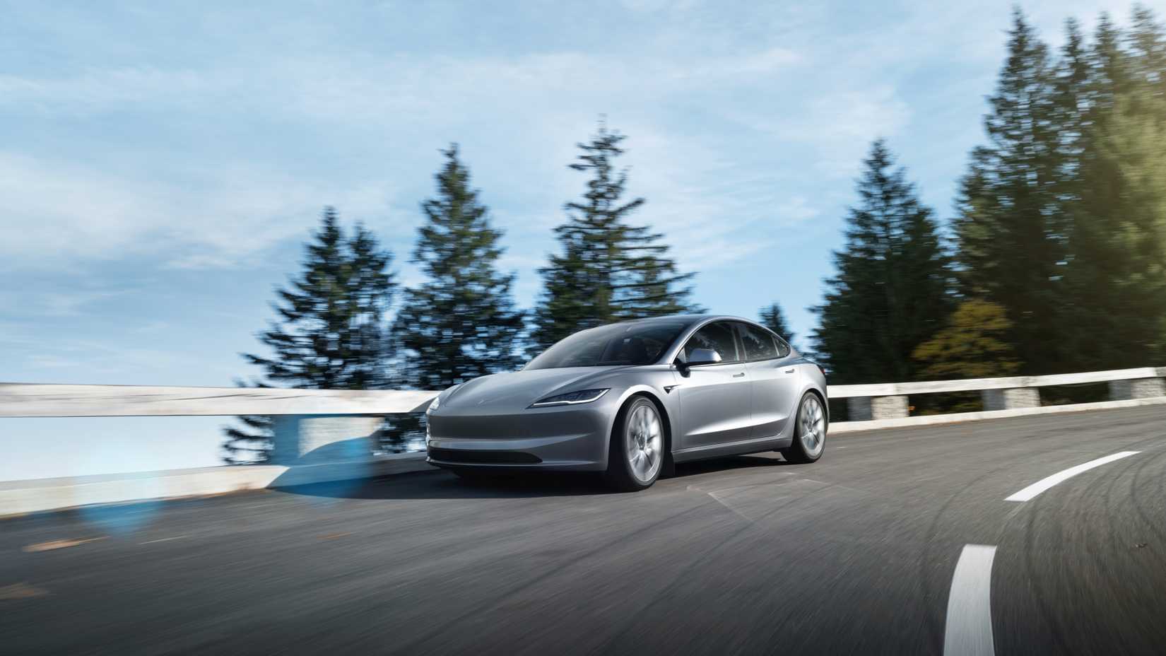 2025-tesla-model-3 2025 Tesla Model 3 front 3/4