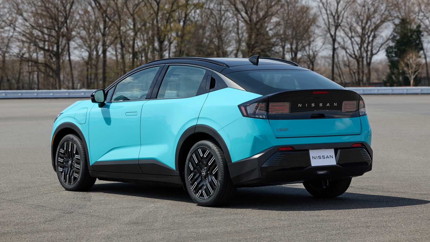 2026 Nissan Leaf Exterior Static