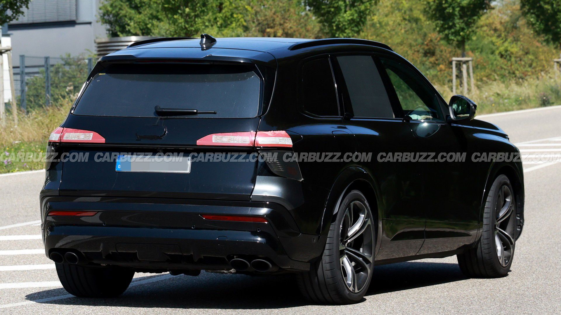 Audi SQ7 prototype spy shot  (9)