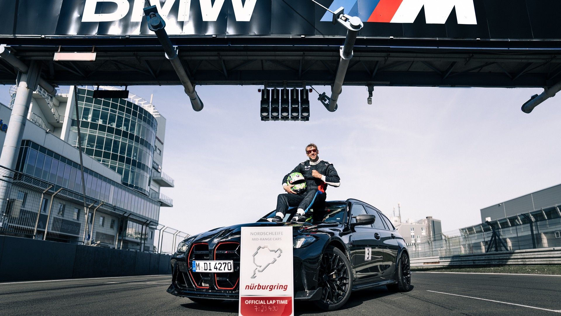 BMW M3 Touring CS Nurburgring Recor