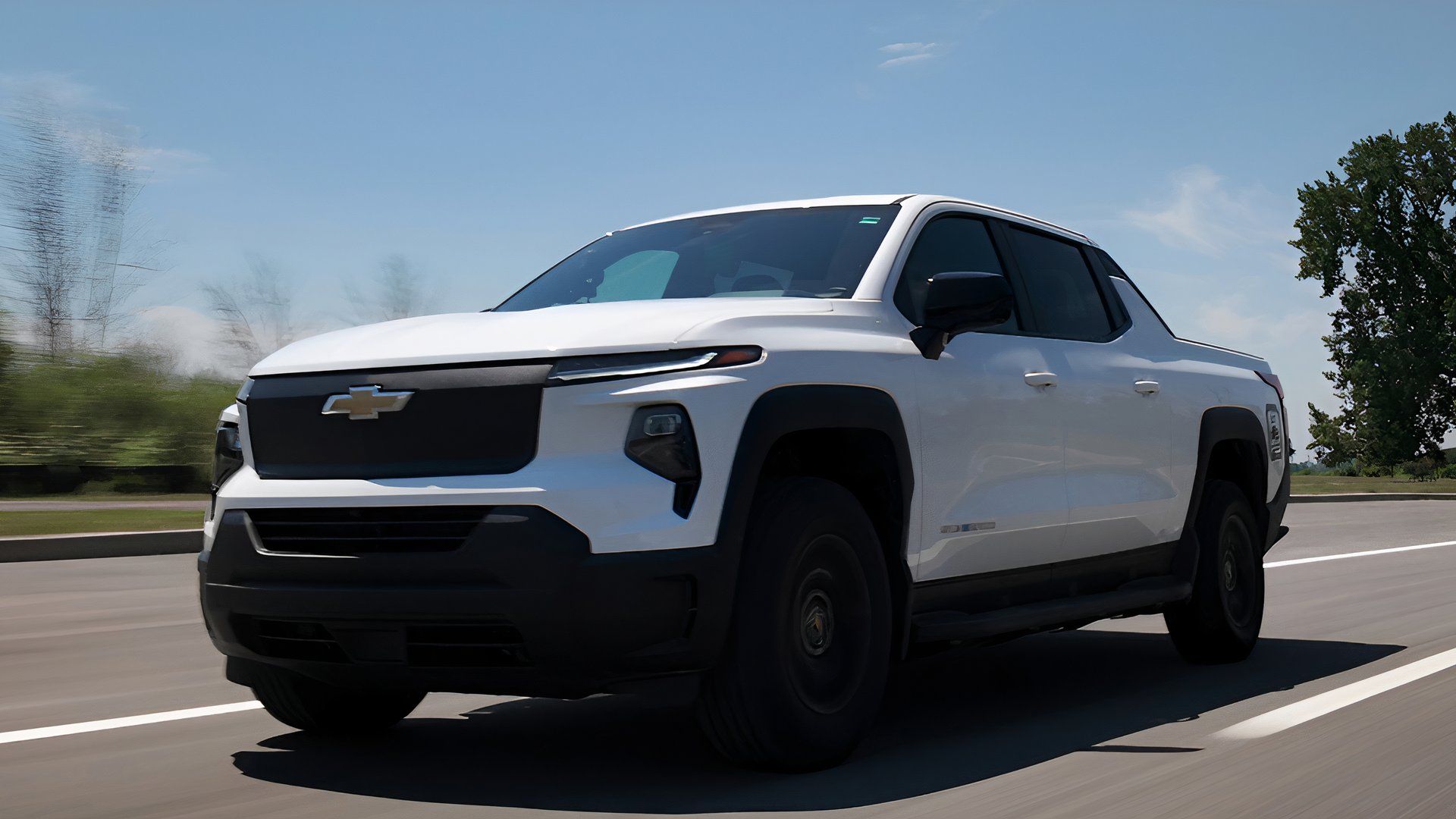 chevrolet_silverado_ev_wt_range_record_driving