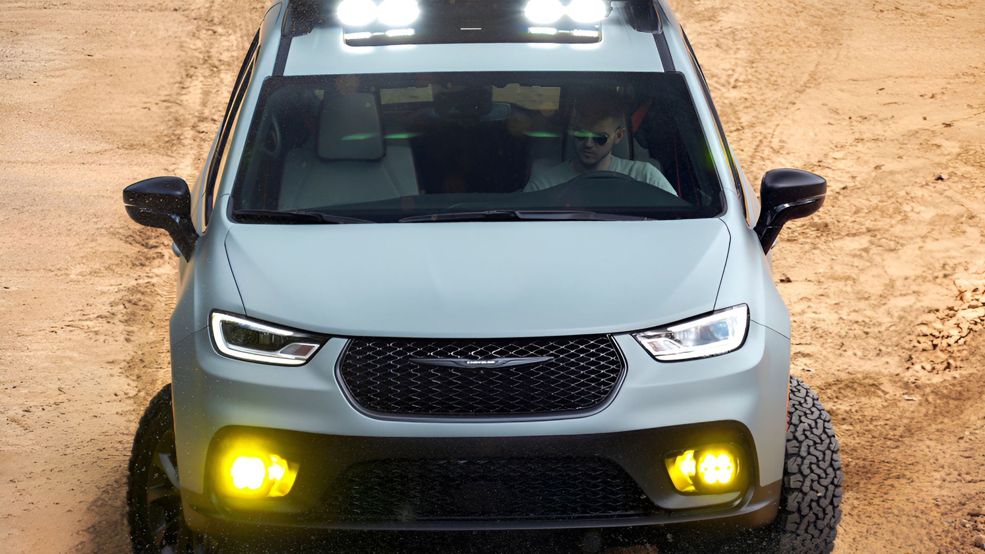 Chrysler Pacifica Grizzly Peak Concept Close View