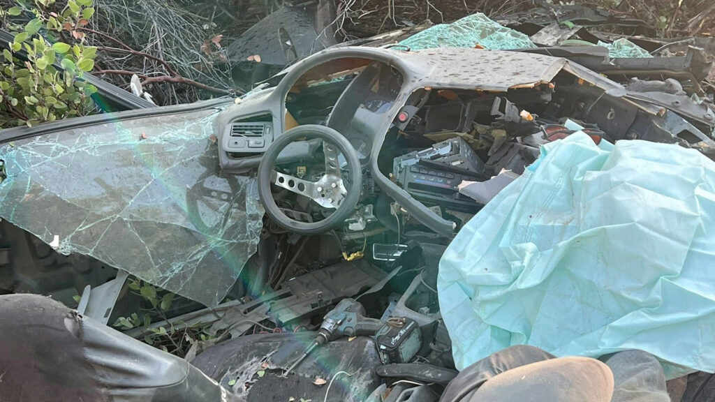“We Can’t Figure Out How Anyone Could Have Walked Away From This” Say Firefighters After Driver Vanishes
