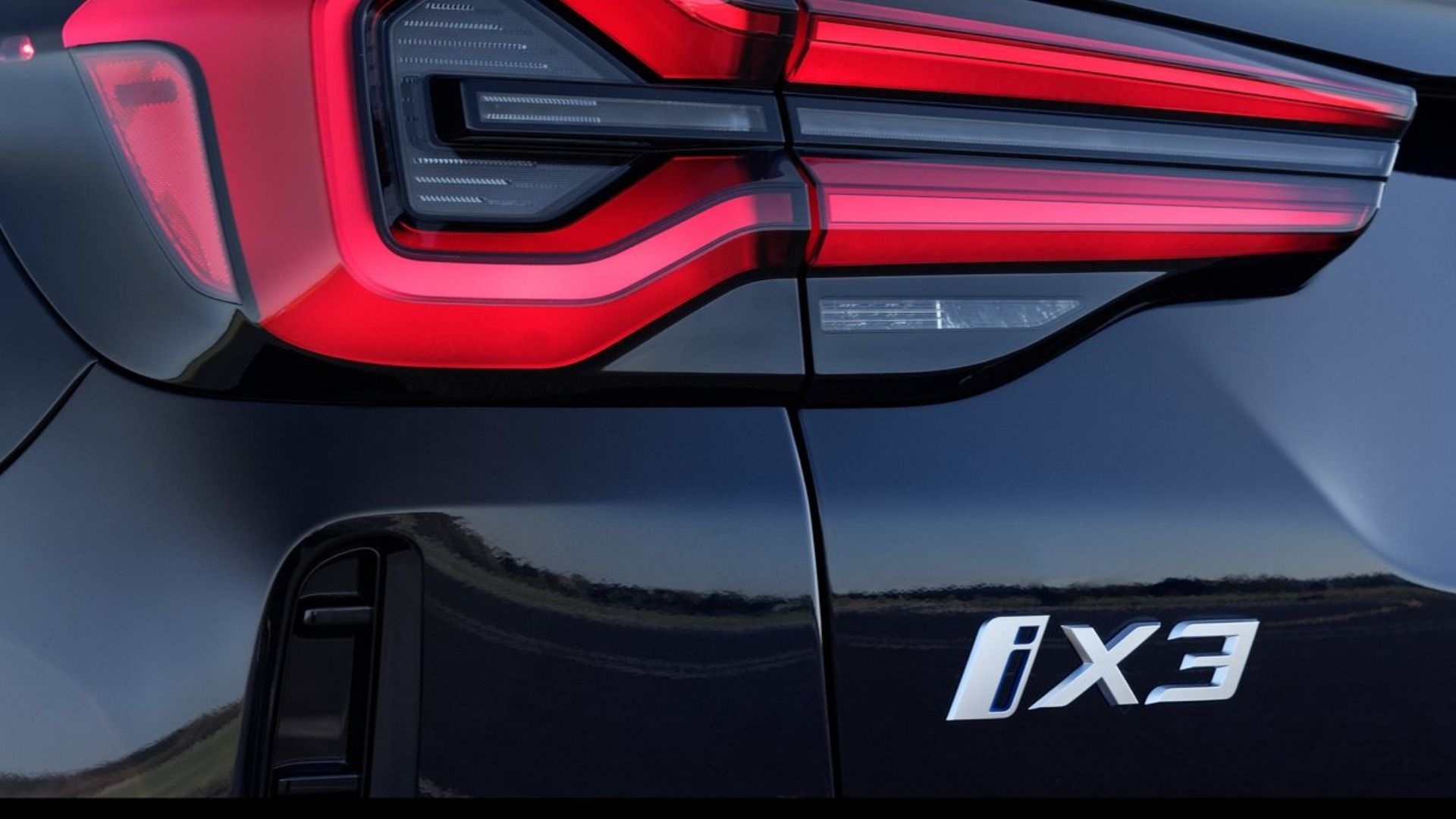 2022-bmw-ix3-global-suv