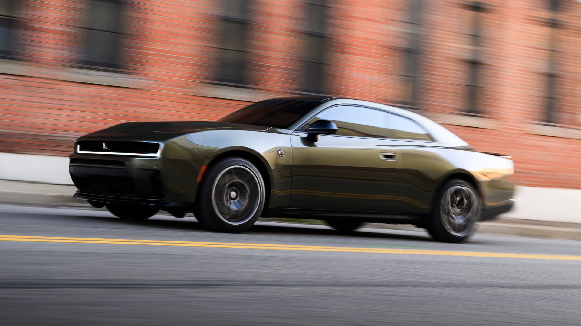 cropped-dg026_080ch 2026 Dodge Charger Scat Pack Sixpack side