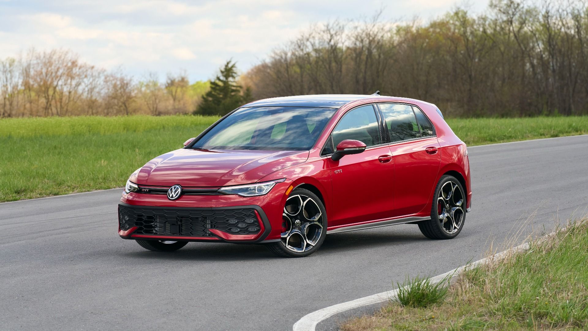 2025 Volkswagen Golf GTI Autobahn front 3/4