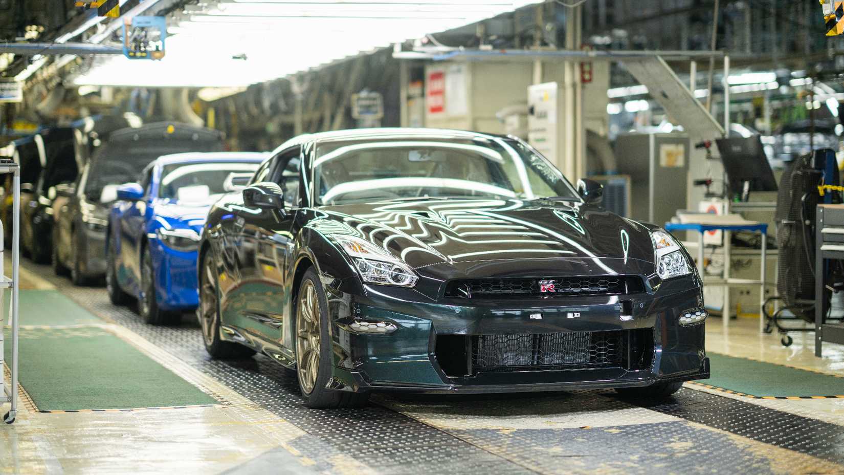 Final Nissan GT-R On Line
