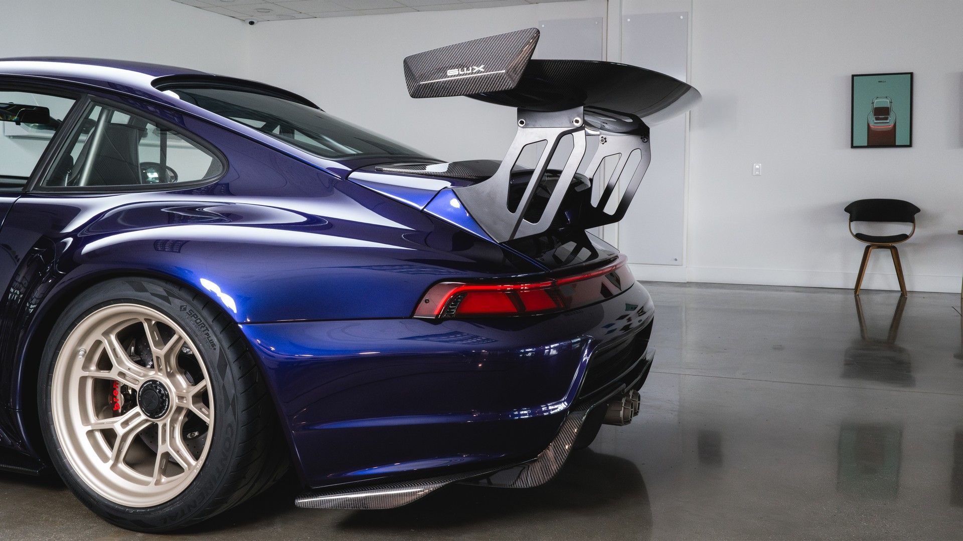 Gunther Werks GWX 911 Reimagined (14)