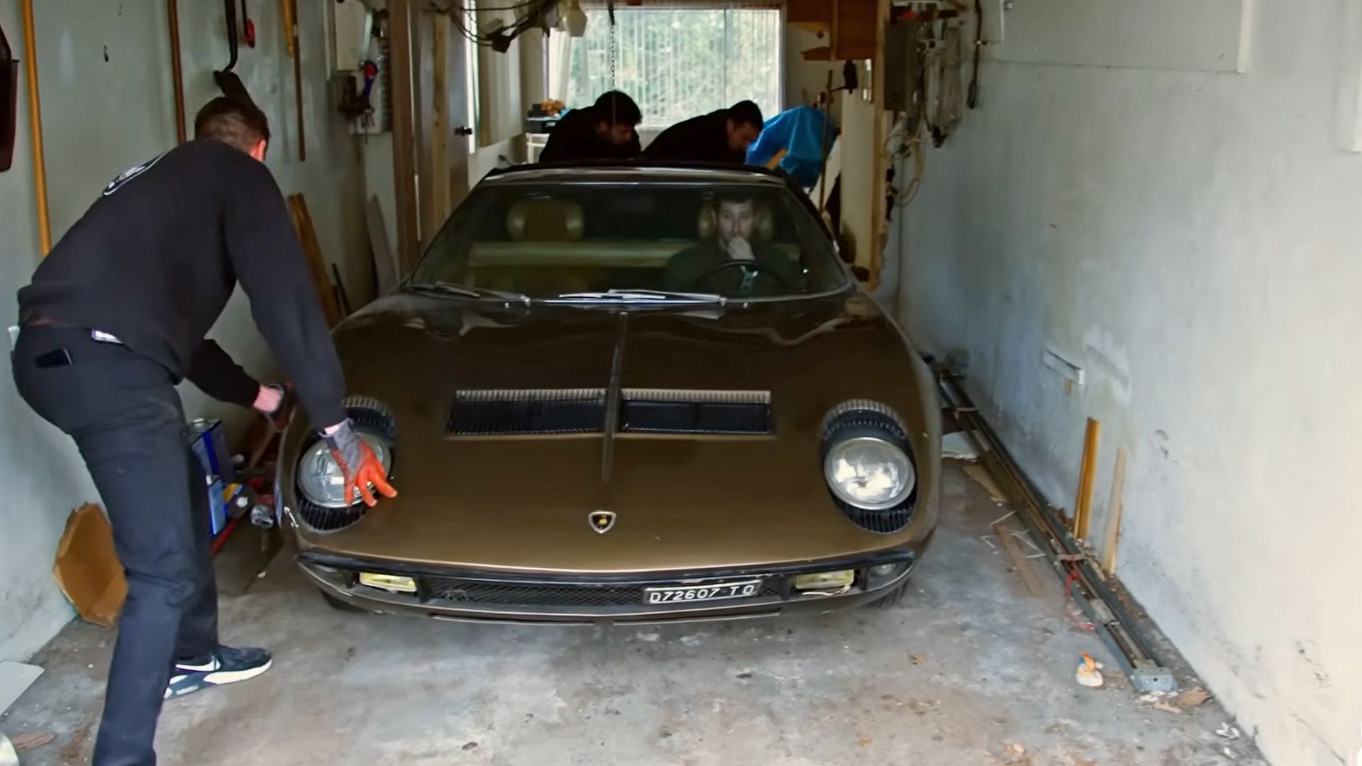 Lamborghini Miura In Living Room 1