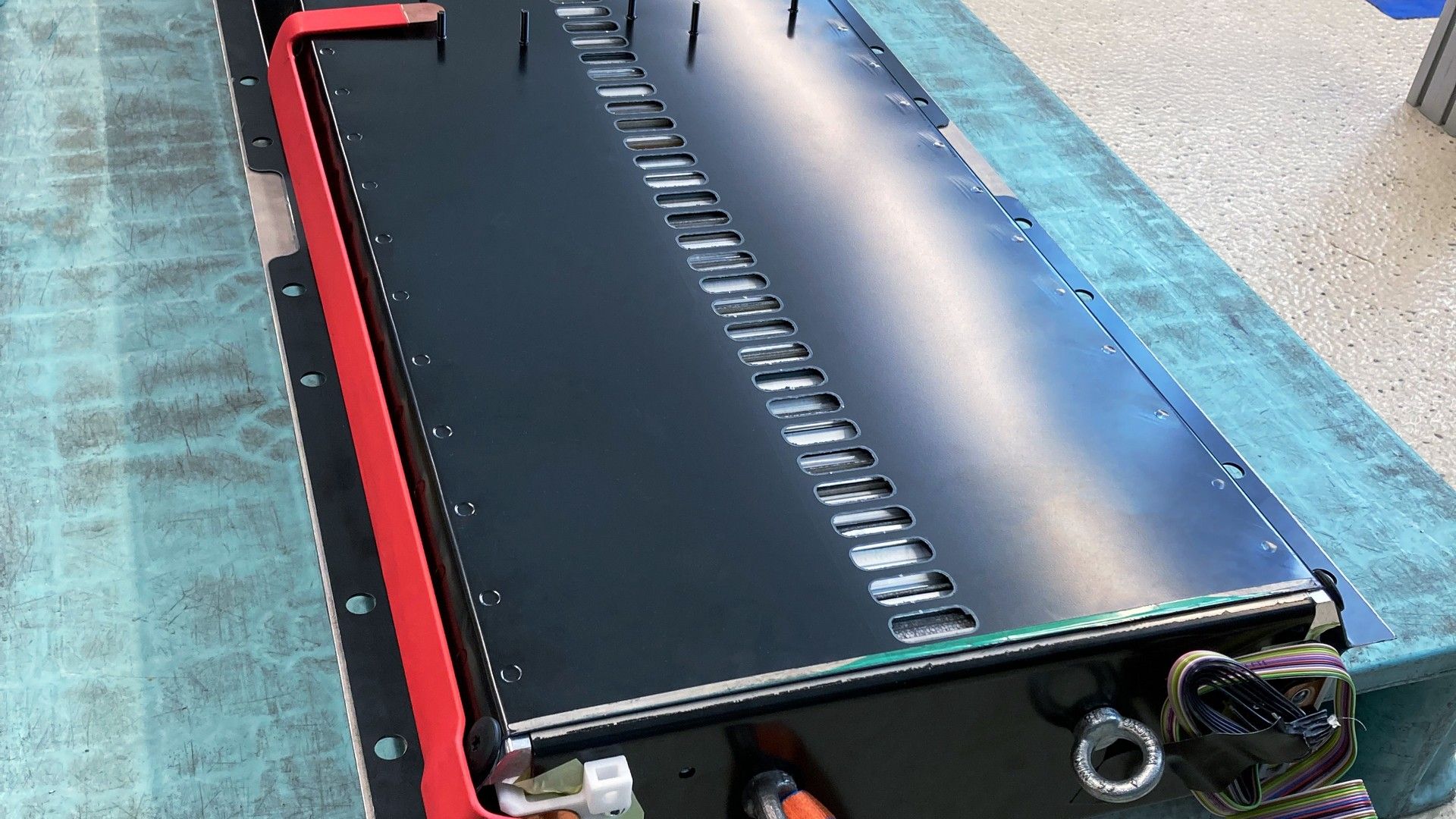 p90600177-highres BMW Solid State Battery