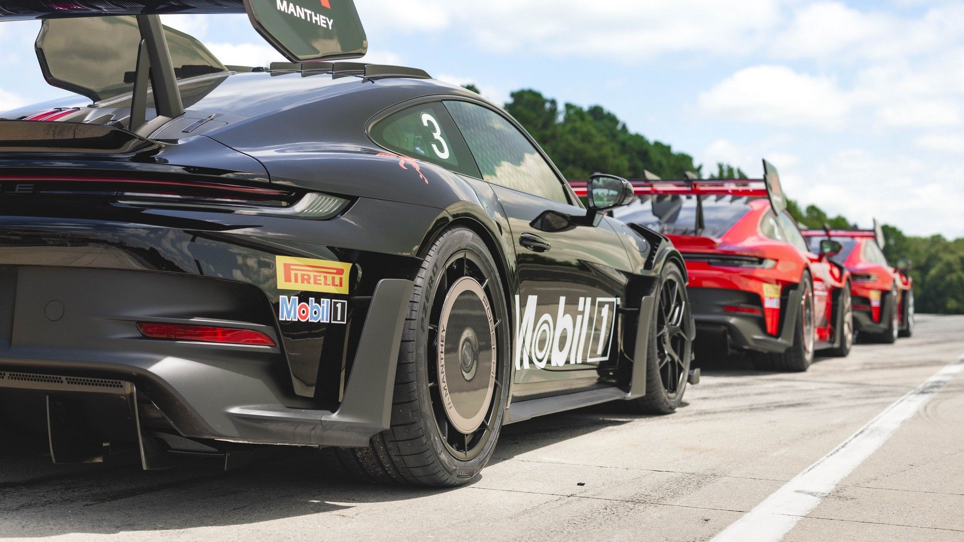 Porsche 911 GT3 RS Manthey Kit at Porsche Track Experience (1)