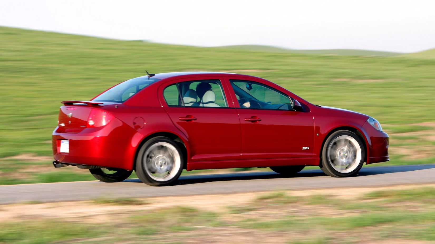 2008 Chevrolet Cobalt SS Red Rear Angle Driving
