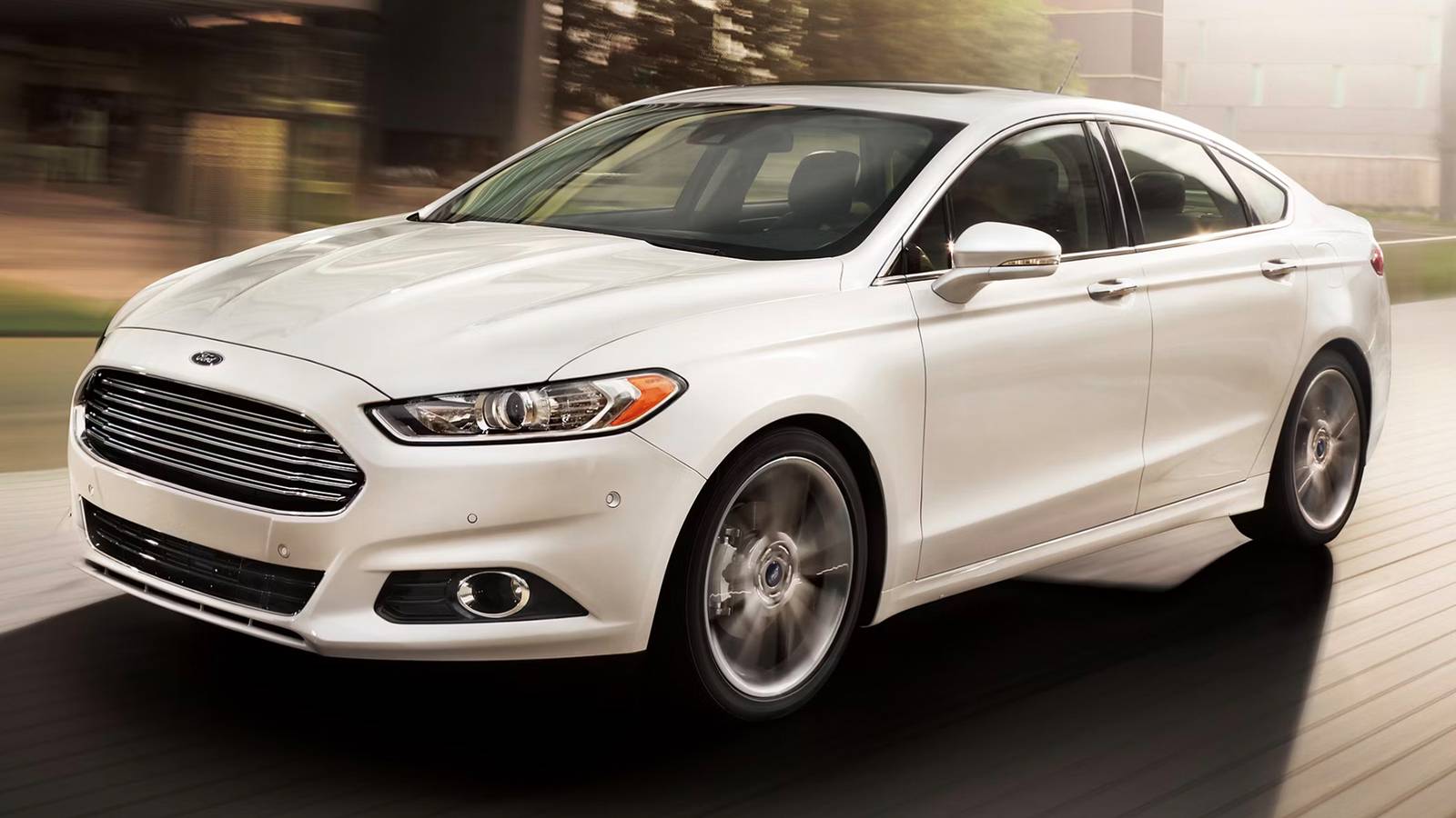 2016 Ford Fusion front 3/4