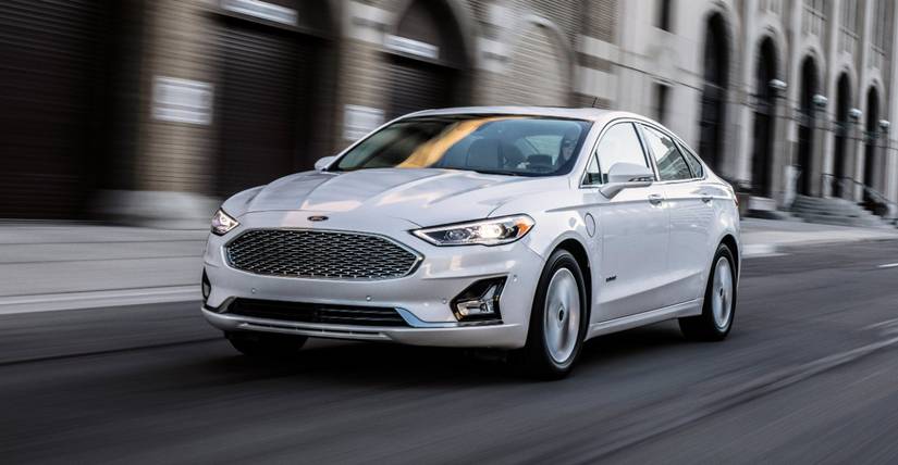 2020 Ford Fusion, front angle