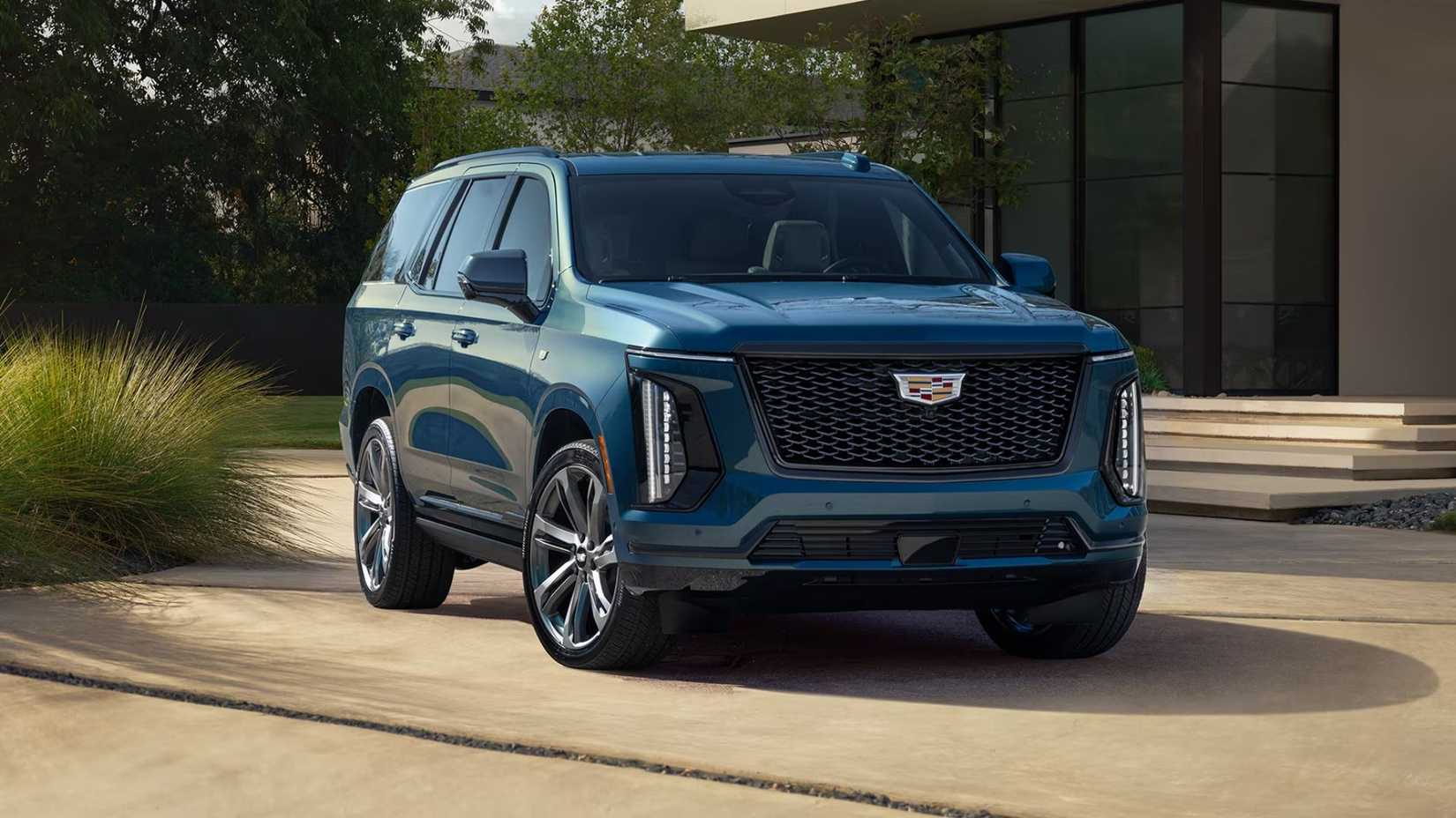 2025-2026-cadillac-escalade-5th-gen-gm-t1xx-facelift-25 2025 - 2026 Cadillac Escalade 5th Gen (GM T1XX) Facelift (25)